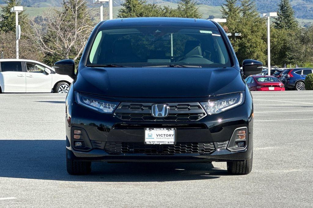 new 2026 Honda Odyssey car, priced at $44,290