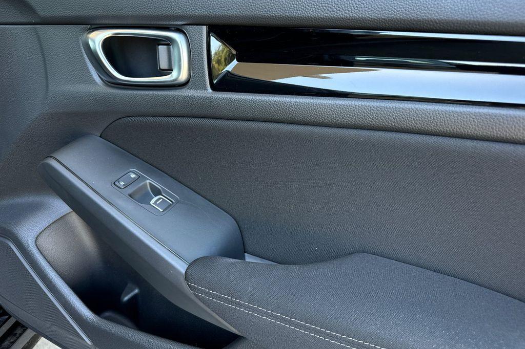 new 2026 Honda Civic Hybrid car, priced at $31,790