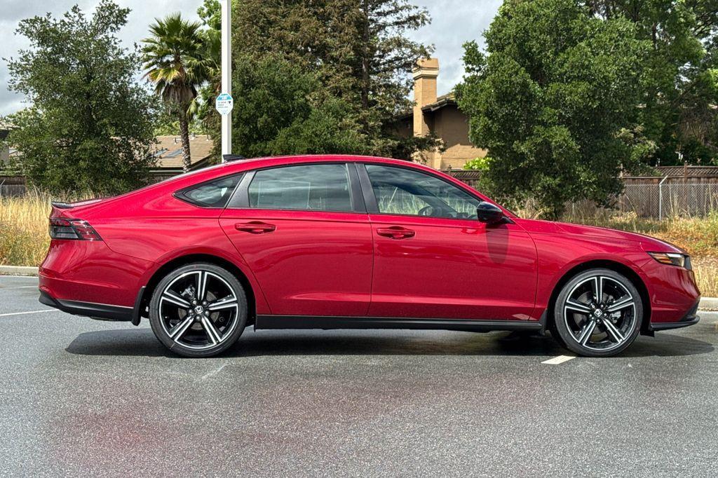 new 2026 Honda Accord Hybrid car, priced at $35,445
