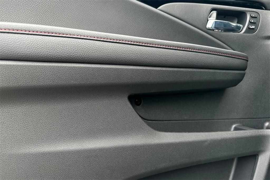 new 2025 Honda Ridgeline car, priced at $50,180