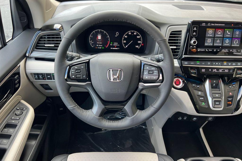 new 2026 Honda Odyssey car, priced at $53,190