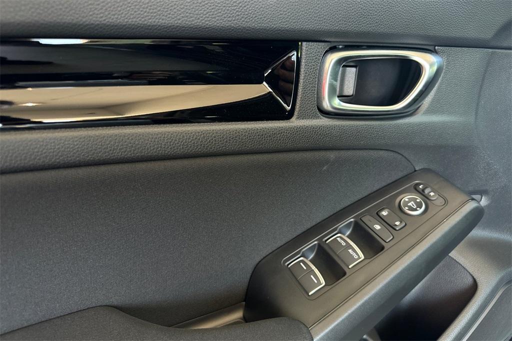 new 2026 Honda Civic Hybrid car, priced at $30,490