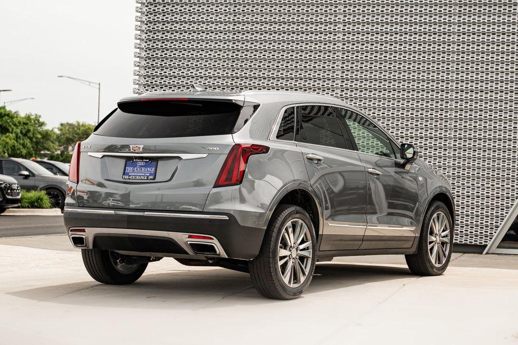 used 2021 Cadillac XT5 car, priced at $30,318