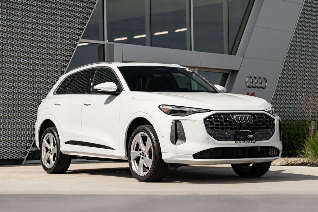 used 2025 Audi Q5 car, priced at $49,124