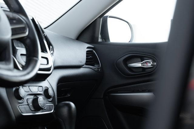 used 2019 Jeep Cherokee car, priced at $17,888