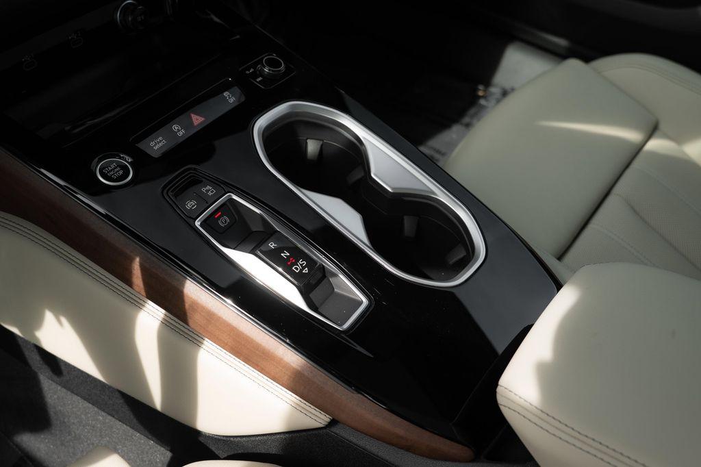 new 2026 Audi A6 car, priced at $69,781