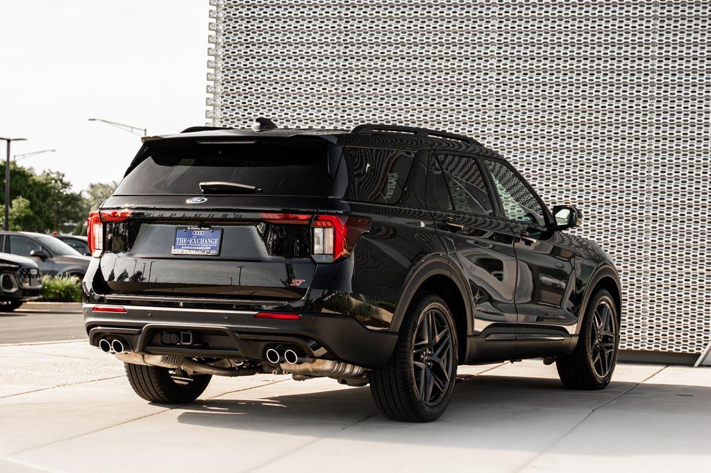 used 2025 Ford Explorer car, priced at $51,186
