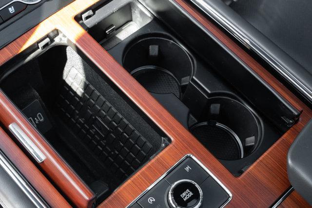 used 2024 Lincoln Navigator car, priced at $69,284