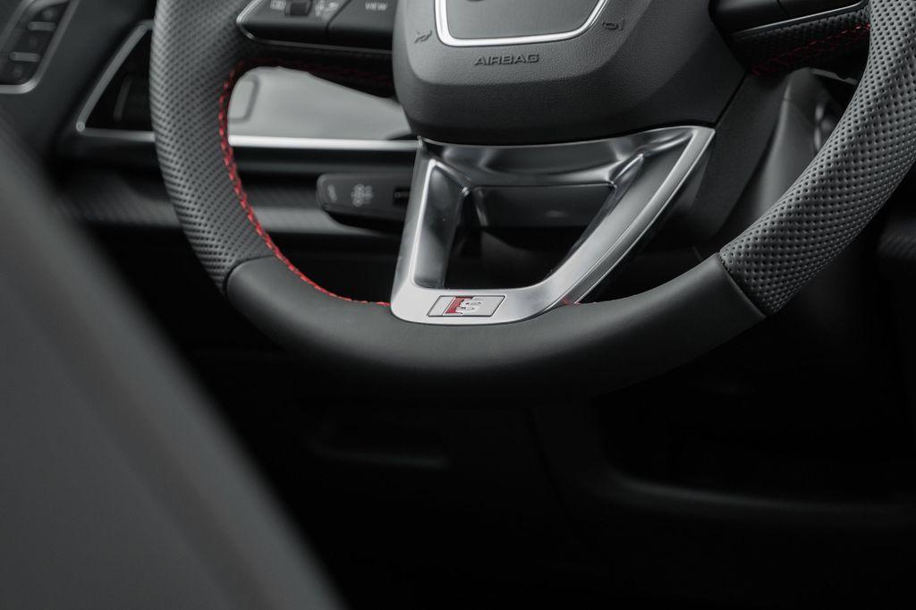new 2026 Audi Q7 car, priced at $81,409