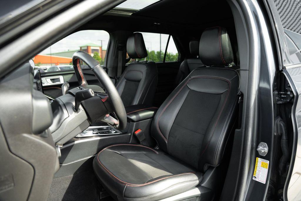 used 2023 Ford Explorer car, priced at $37,860
