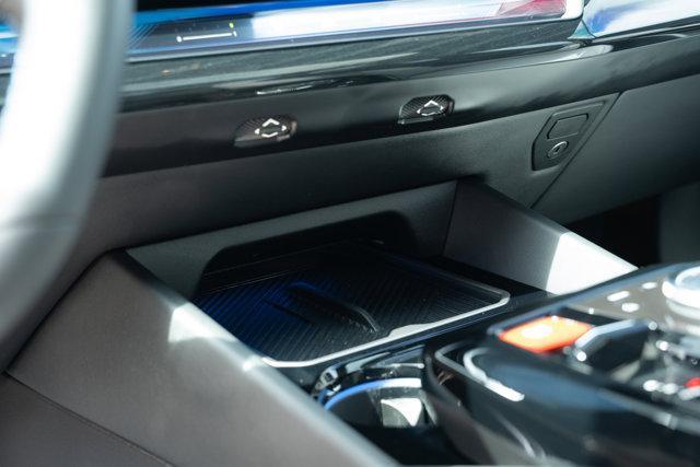 used 2025 BMW M5 car, priced at $107,900