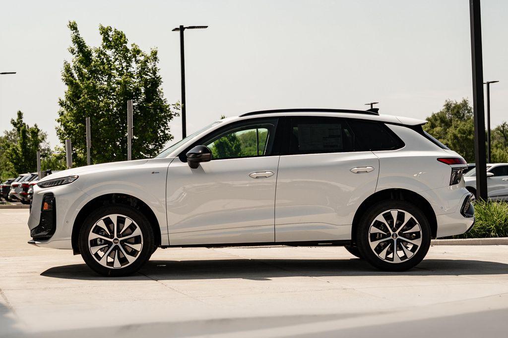 new 2026 Audi Q3 car, priced at $47,975