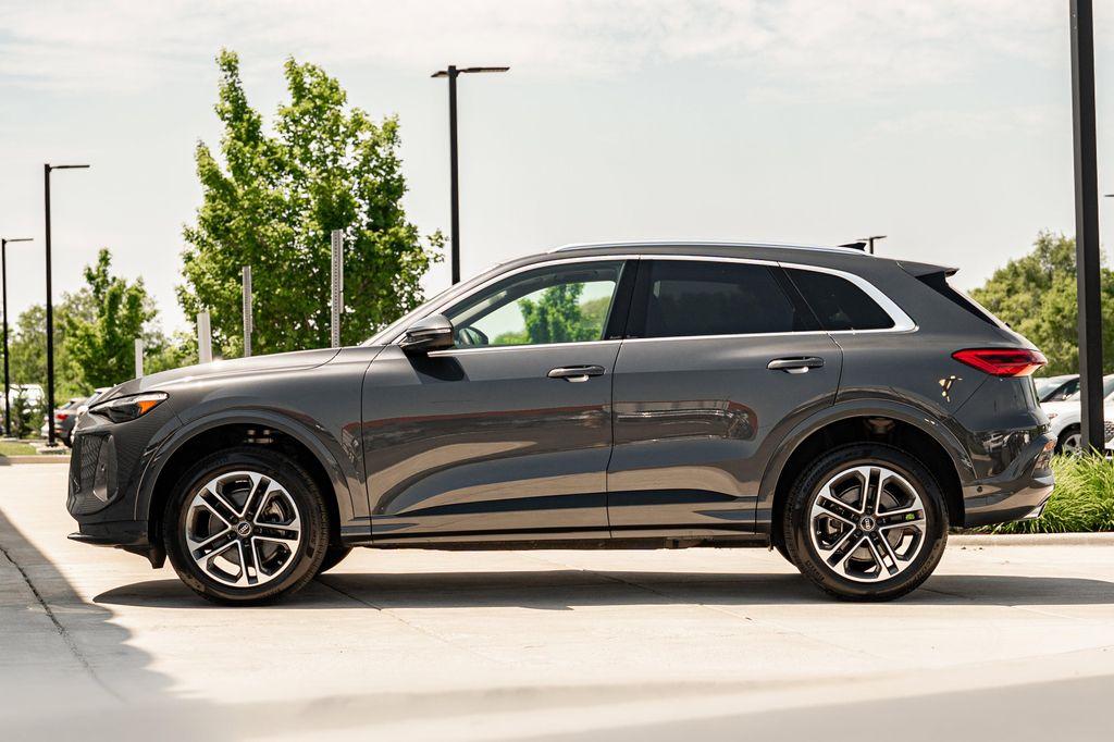 used 2025 Audi Q5 car, priced at $47,360