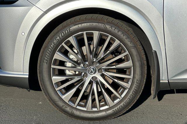 2024 Iridium Lexus RX 350