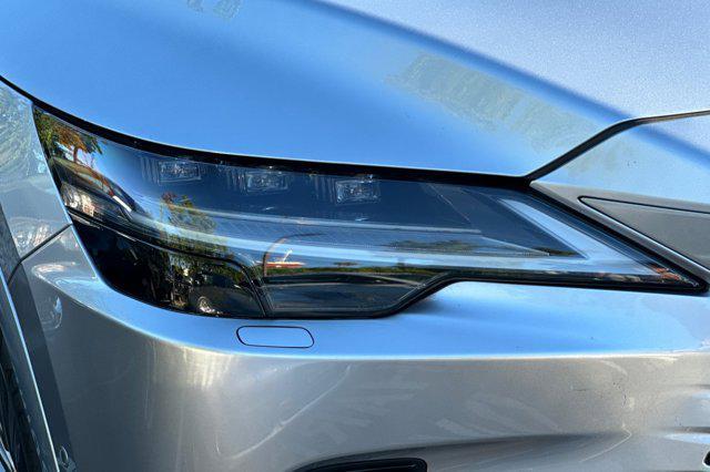 2024 Iridium Lexus RX 350