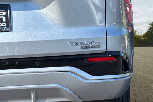 new 2025 Lexus TX 500h car, priced at $75,664