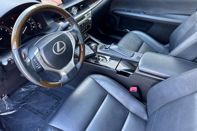 used 2013 Lexus ES 350 car, priced at $11,999