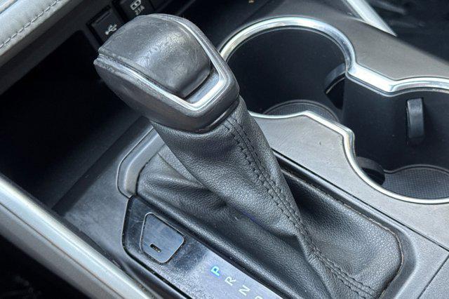 used 2021 Toyota Highlander Hybrid car, priced at $25,598