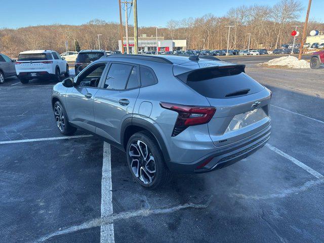 new 2025 Chevrolet Trax car, priced at $23,550
