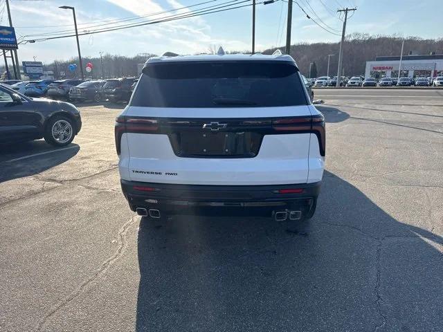 new 2026 Chevrolet Traverse car, priced at $52,140