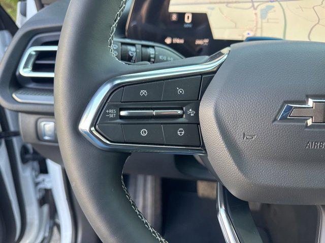 new 2026 Chevrolet Traverse car, priced at $52,140