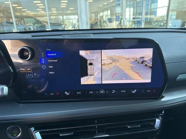 new 2026 Chevrolet Traverse car, priced at $52,140