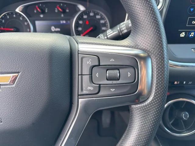 used 2025 Chevrolet Blazer car, priced at $27,999
