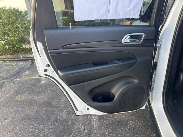 used 2020 Jeep Grand Cherokee car, priced at $16,334