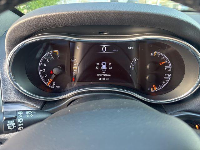 used 2020 Jeep Grand Cherokee car, priced at $16,334