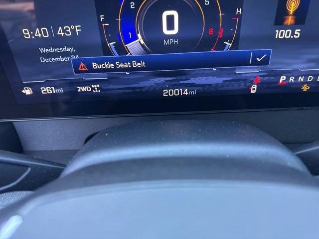 used 2025 Chevrolet Traverse car, priced at $35,630