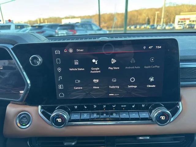 used 2024 GMC Canyon car, priced at $42,814