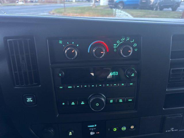 used 2021 GMC Savana 3500 car, priced at $25,418