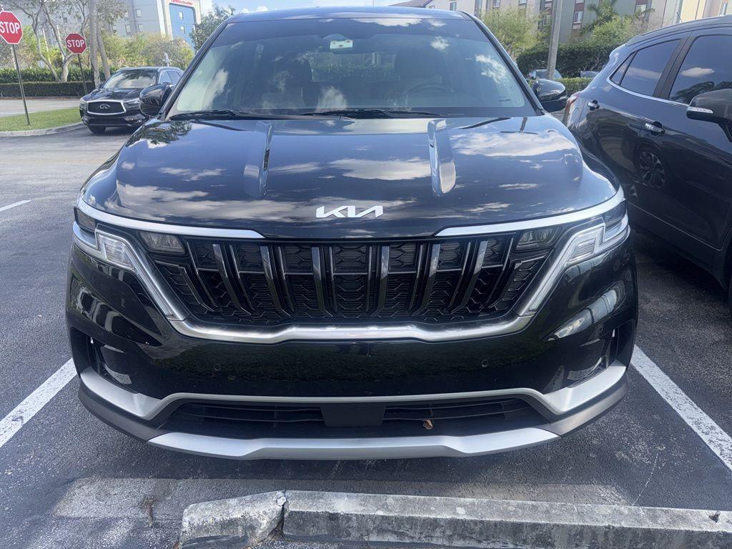 used 2024 Kia Carnival car, priced at $33,995