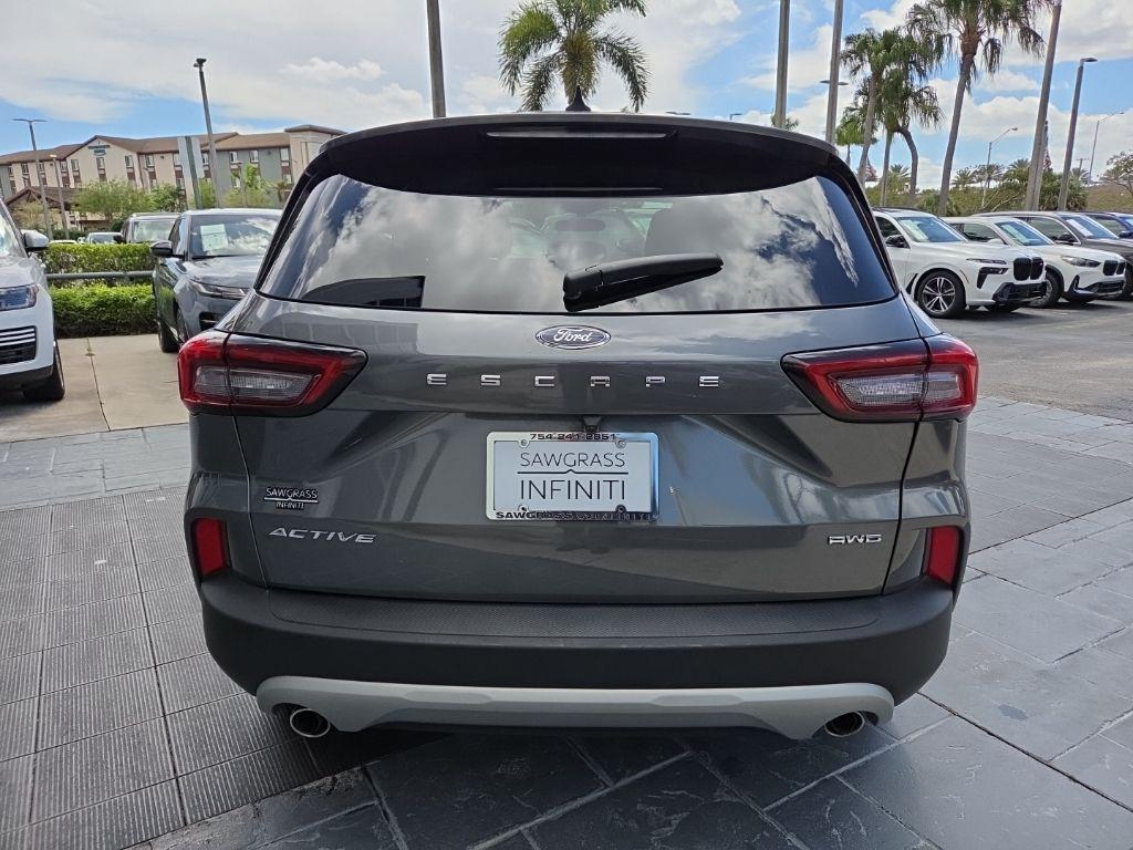 used 2025 Ford Escape car, priced at $19,995