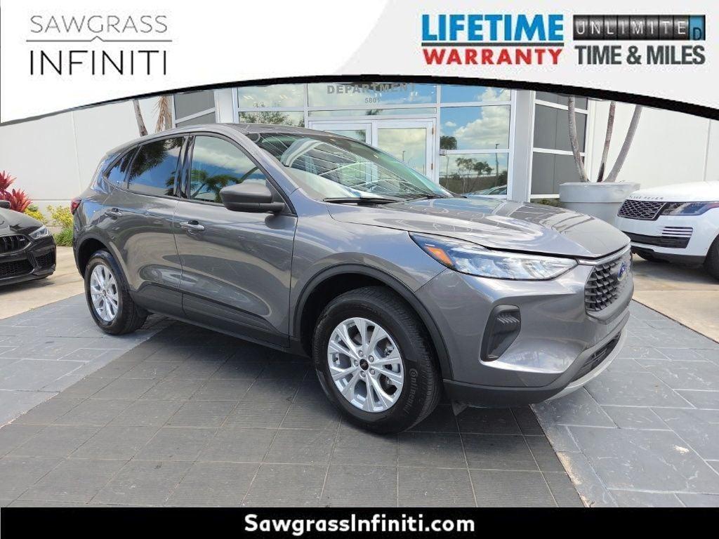 used 2025 Ford Escape car, priced at $19,900