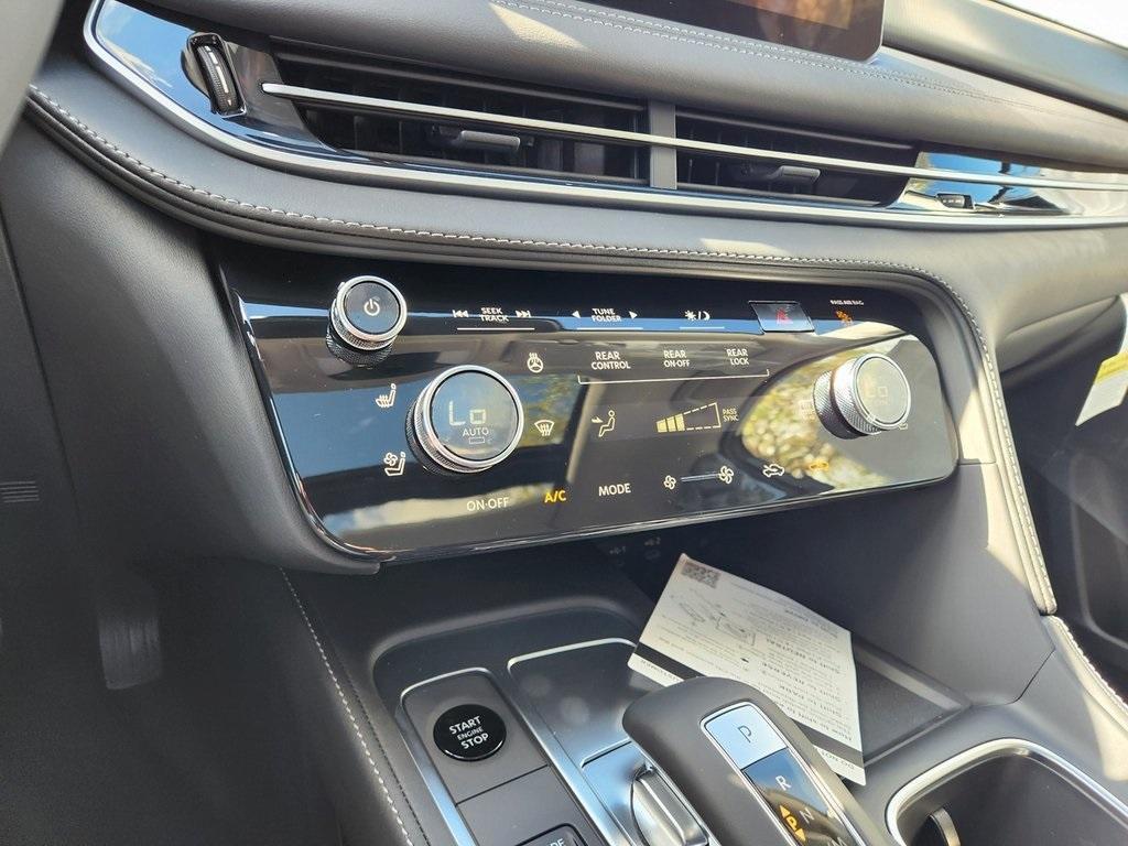 new 2026 INFINITI QX60 car, priced at $53,668