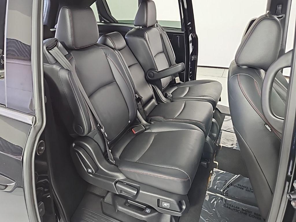 used 2023 Honda Odyssey car, priced at $33,888
