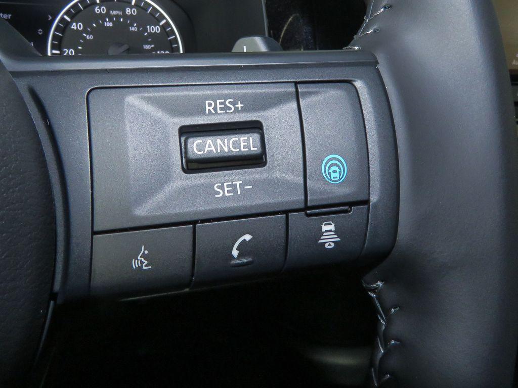 used 2025 Nissan Pathfinder car, priced at $33,500