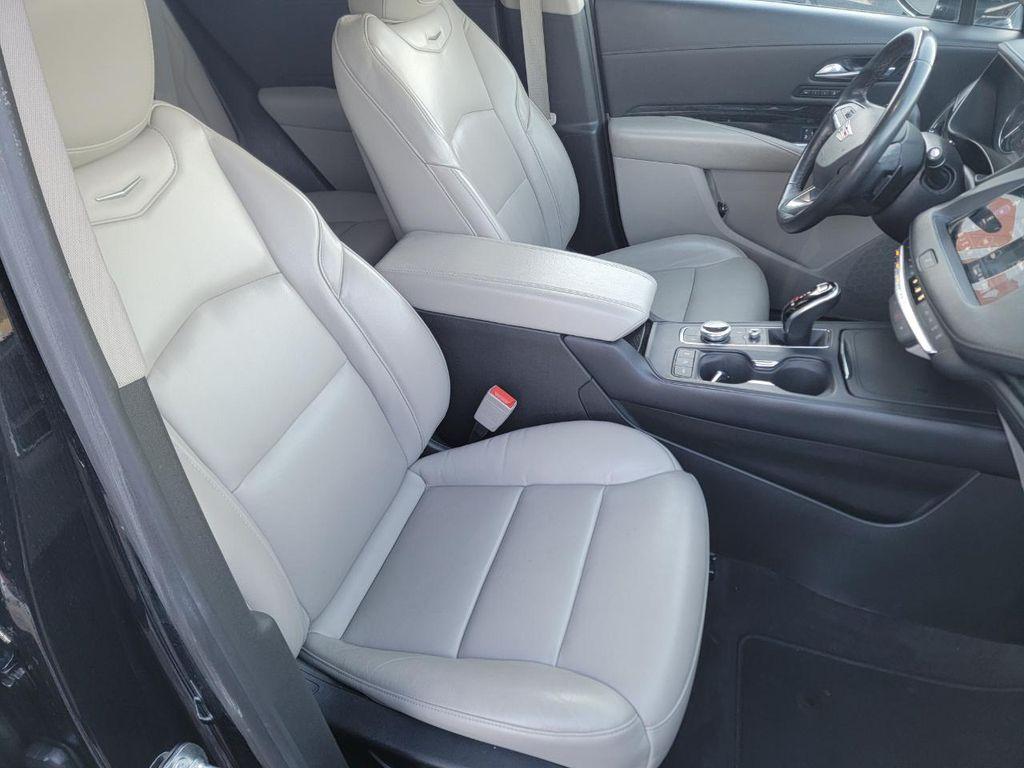 used 2023 Cadillac XT4 car, priced at $22,995