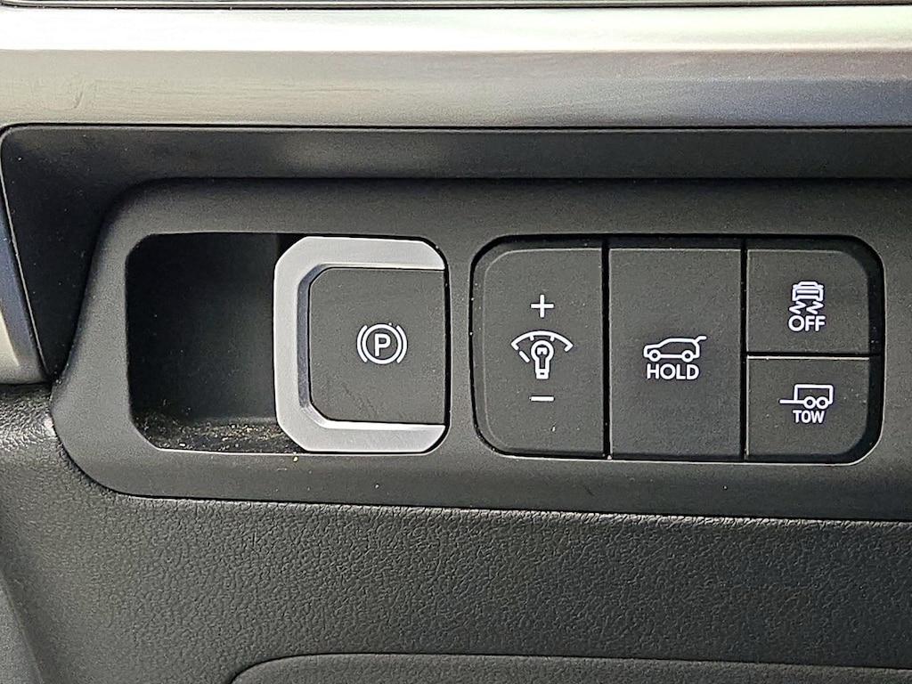 used 2024 Hyundai Santa Fe car, priced at $29,998