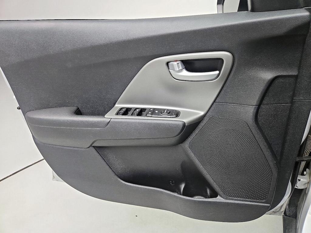 used 2018 Kia Niro car, priced at $13,599