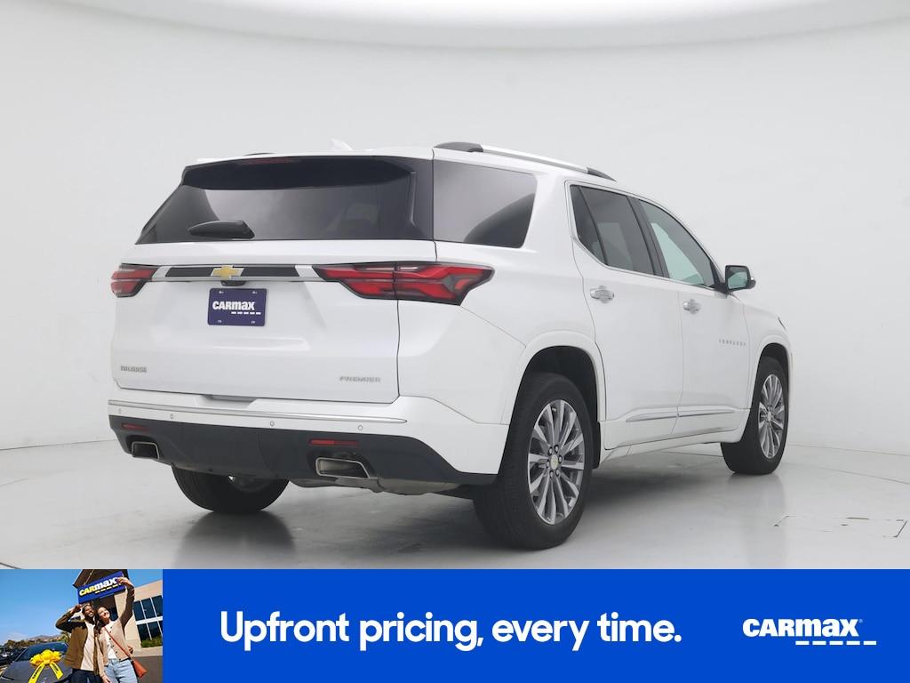used 2022 Chevrolet Traverse car, priced at $28,998