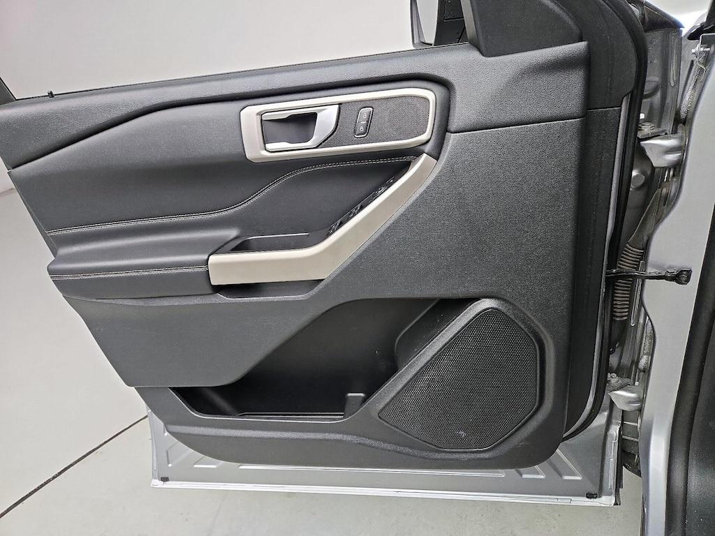 used 2023 Ford Explorer car, priced at $24,998