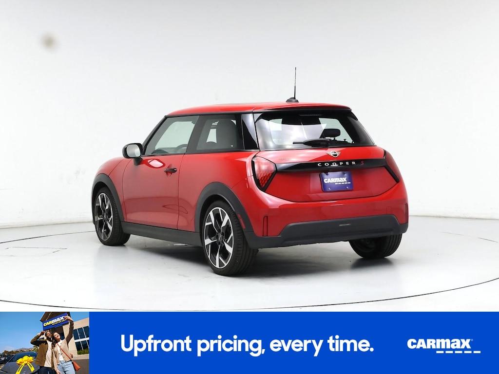 used 2025 MINI Hardtop car, priced at $27,998