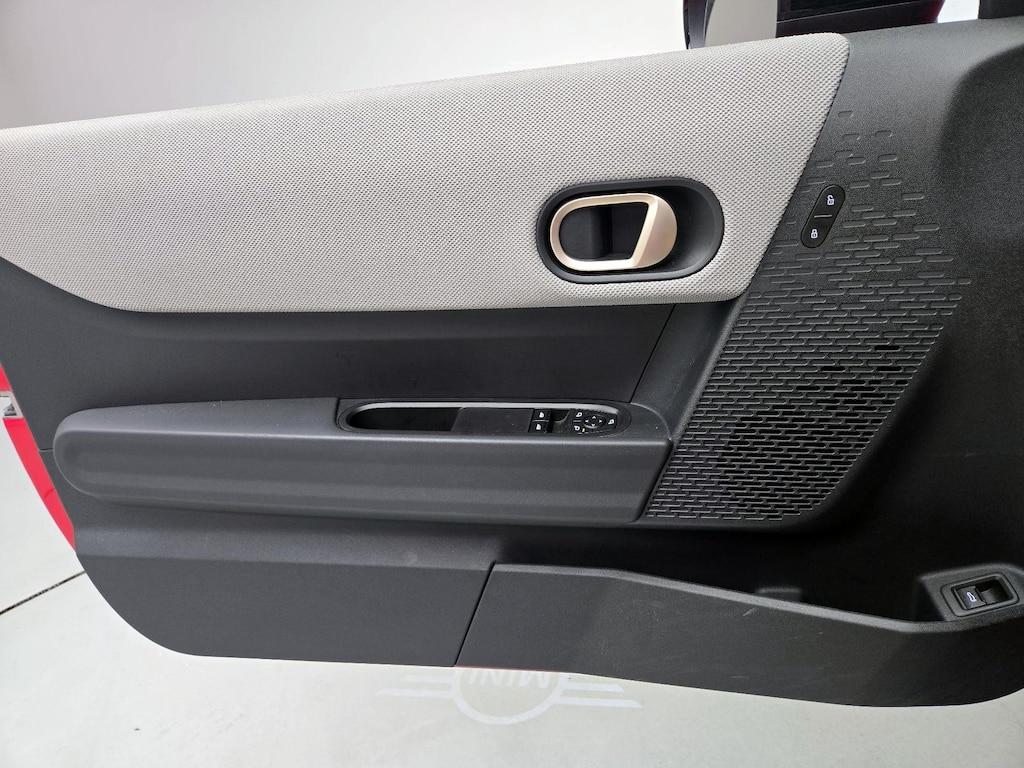 used 2025 MINI Hardtop car, priced at $27,998