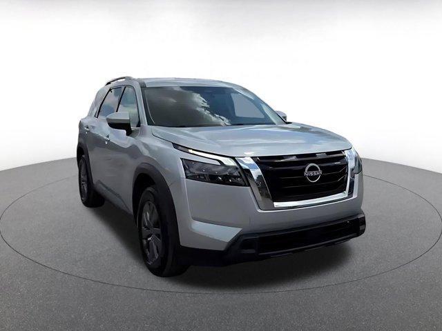 used 2025 Nissan Pathfinder car, priced at $28,098