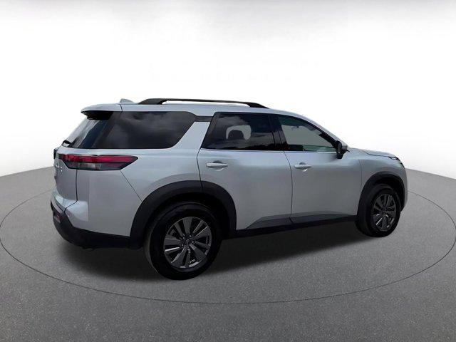 used 2025 Nissan Pathfinder car, priced at $28,098