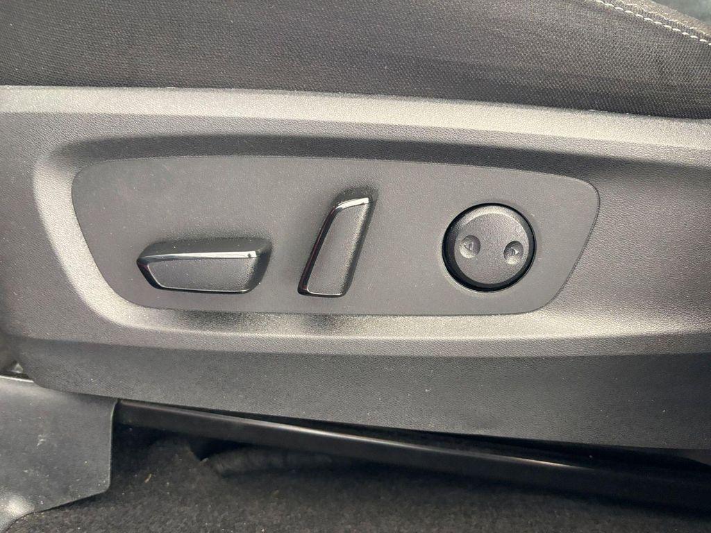 used 2025 Nissan Pathfinder car, priced at $29,349