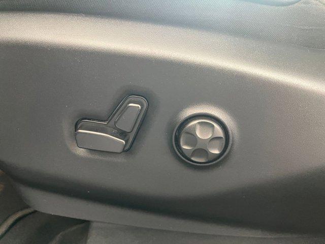 used 2025 Chrysler Pacifica car, priced at $33,250