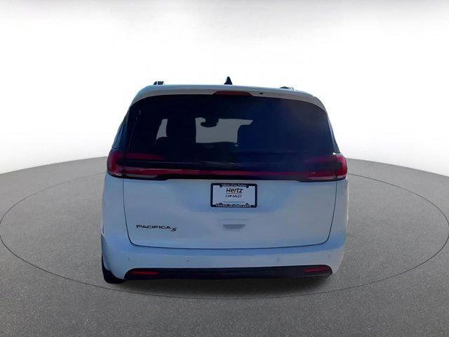 used 2025 Chrysler Pacifica car, priced at $33,250
